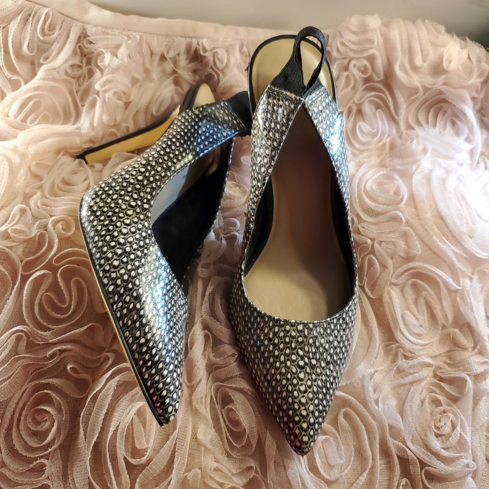Saks Fifth Avenue Heals